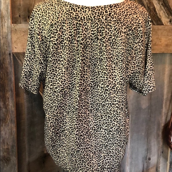 Women’s top - Picture 3 of 4